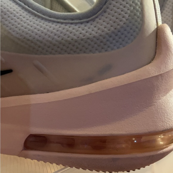 NIKE Air Max Axis 's Running Shoes For Women - Picture 10 of 11